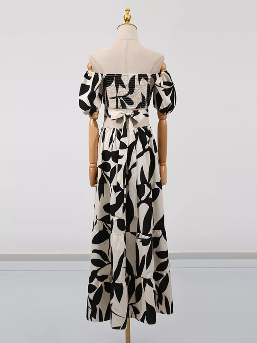 Off-Shoulder Cutout Leaf Print Maxi Dress, image 4