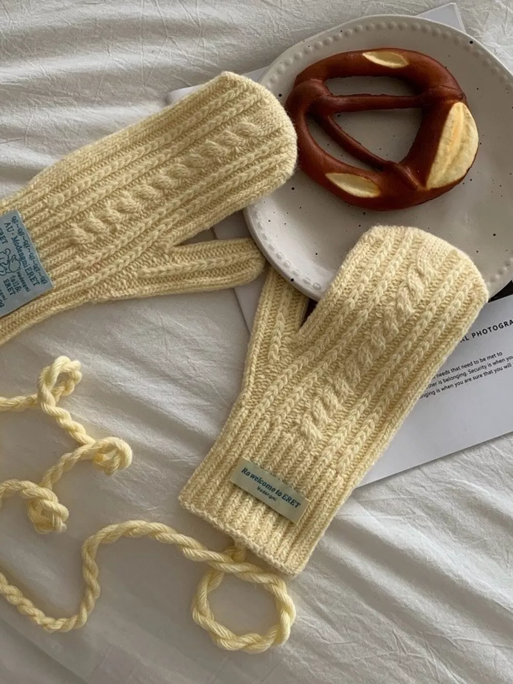 Cable Knit Warm Mittens Gloves, image 3