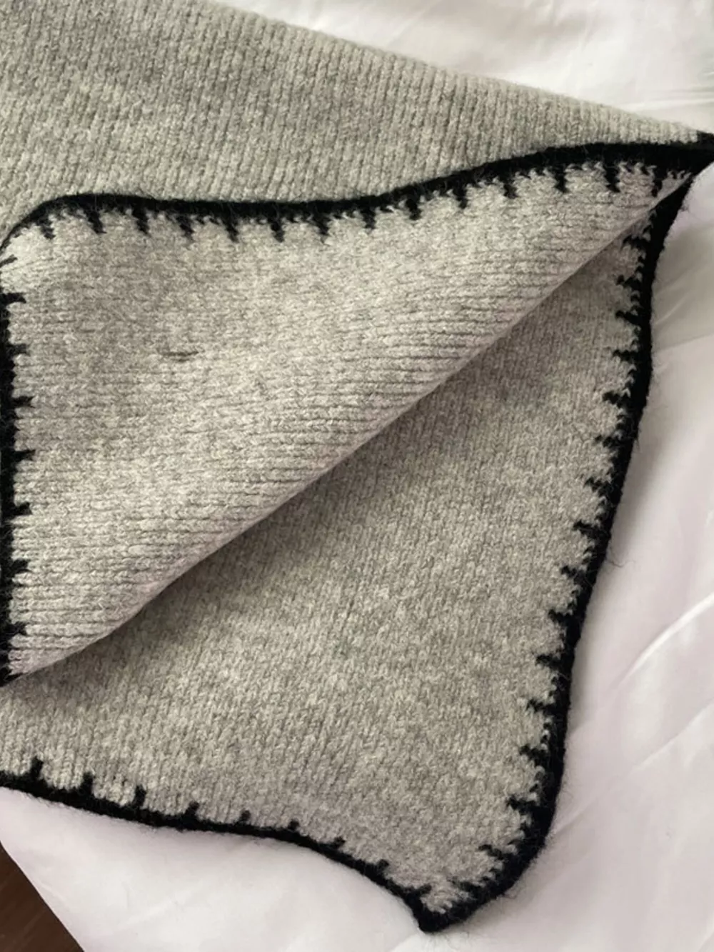 Contrast Trim Knit Scarf, image 16