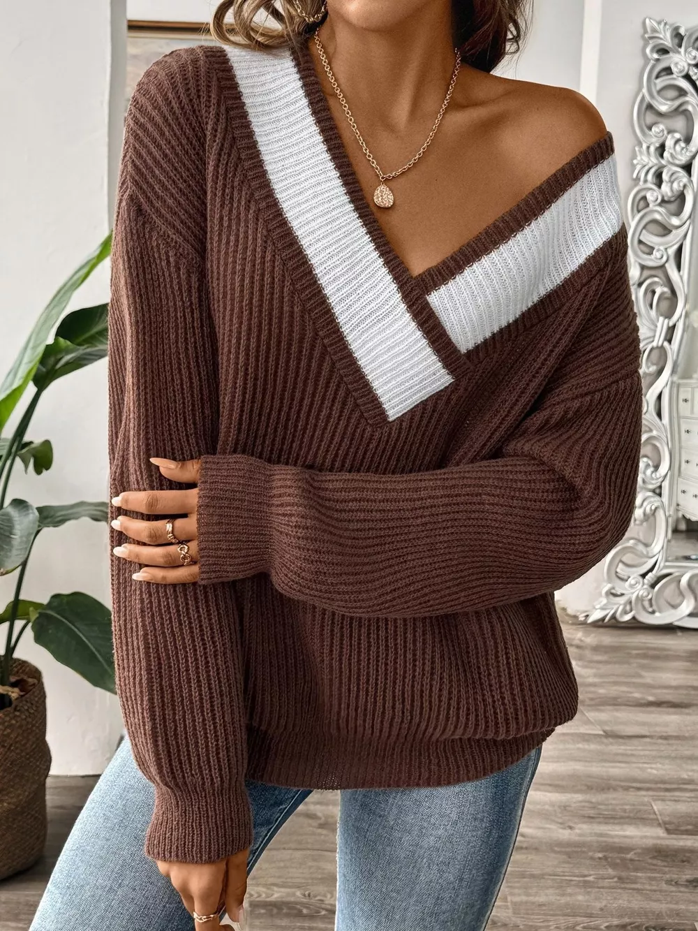 Contrast Trim V-Neck Ribbed Sweater, image 6