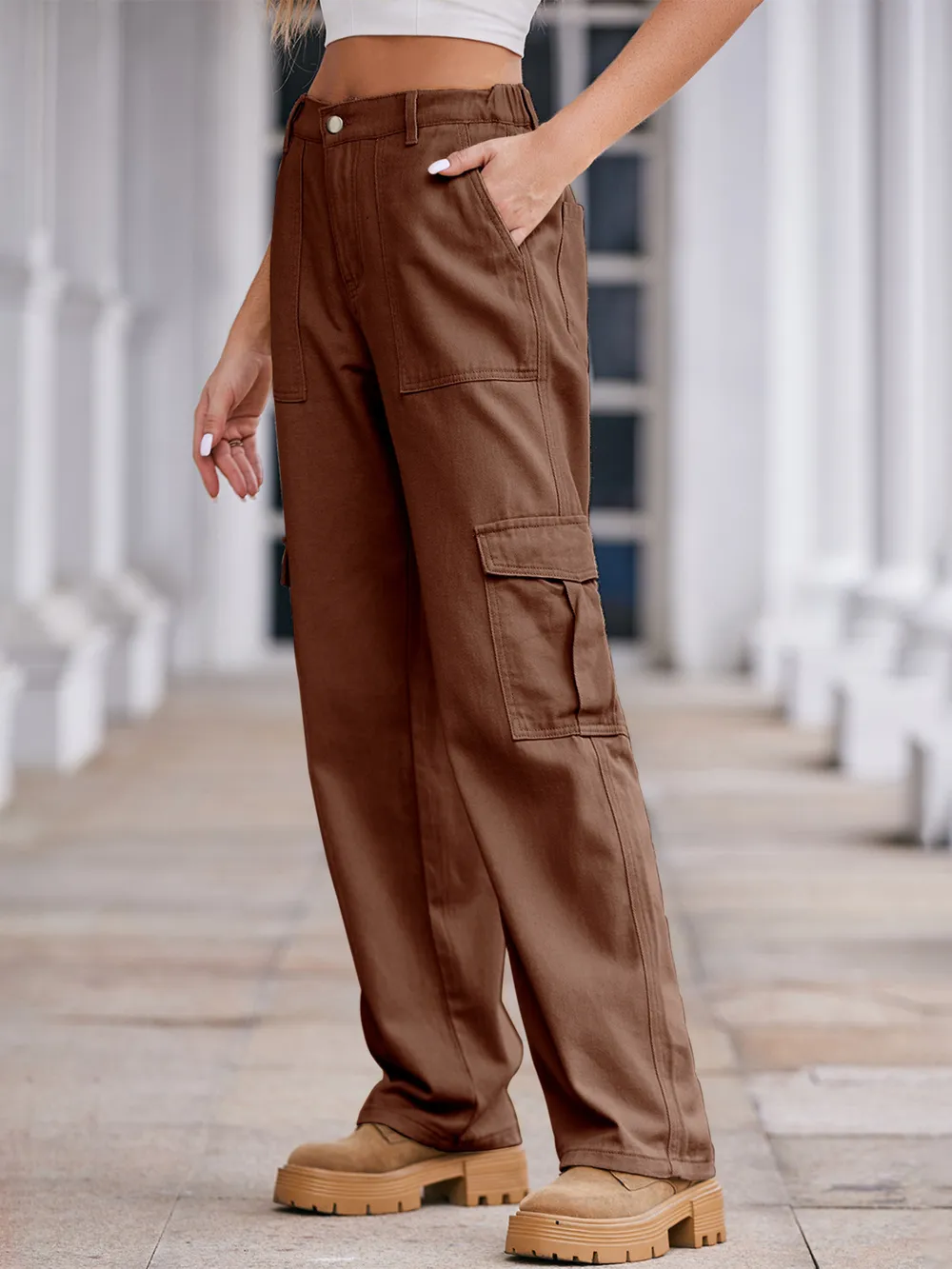 High-Waisted Cargo Jeans, image 7