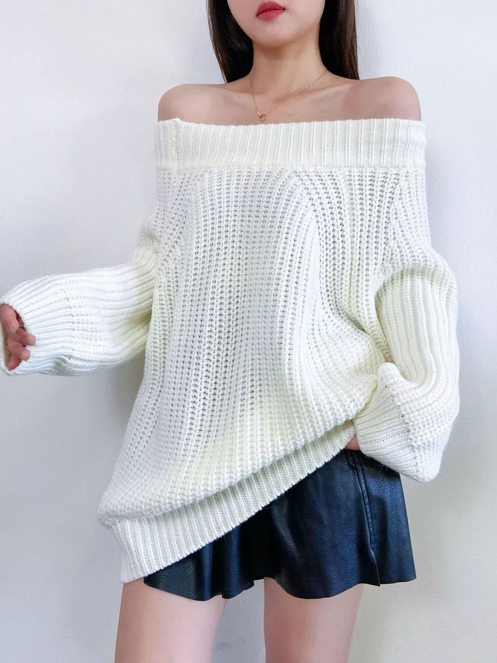 Off-Shoulder Chunky Knit Sweater, image 2