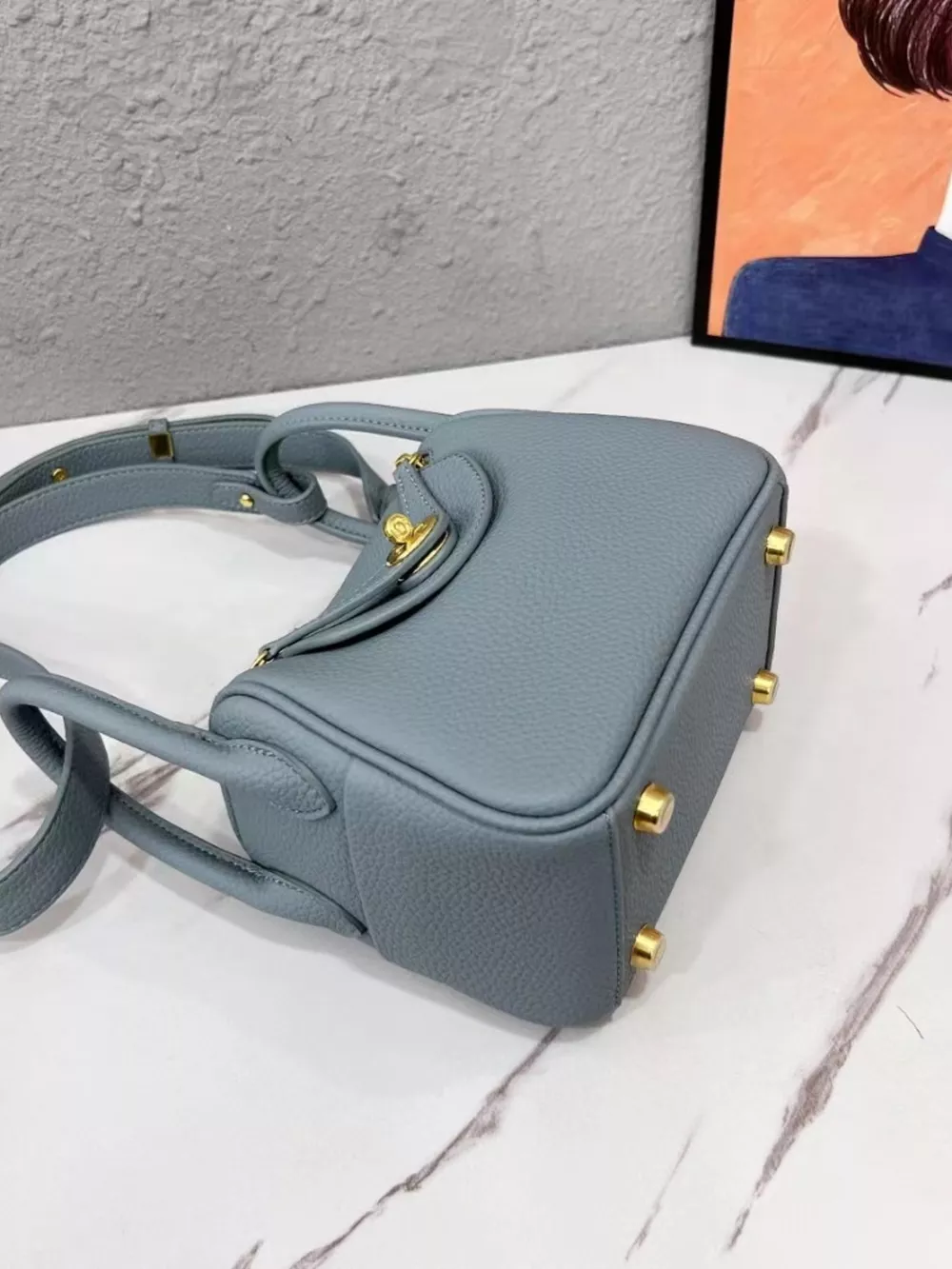 Gold-Tone Hardware Leather Crossbody Bag, image 13
