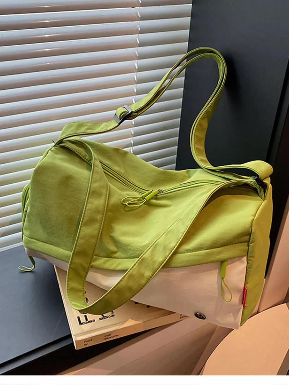Color Block Travel Bag, image 6