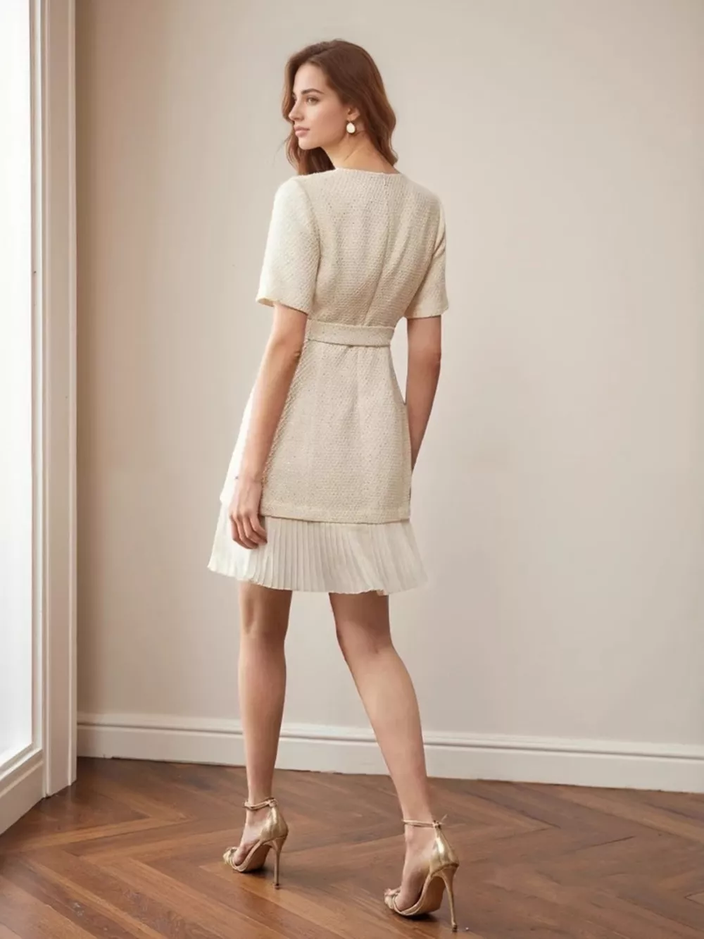 Pleated Hem Round Neck Dress, image 3