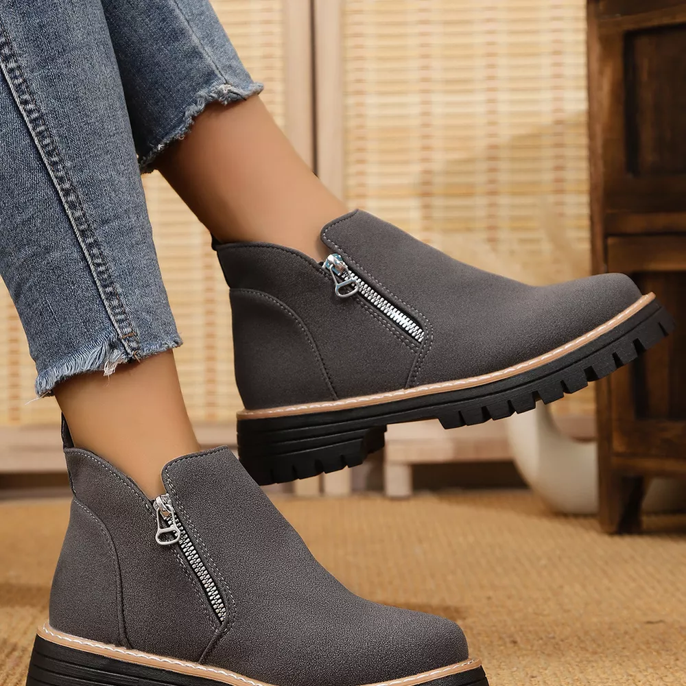 Ankle Boots with Zipper Accent, image 6