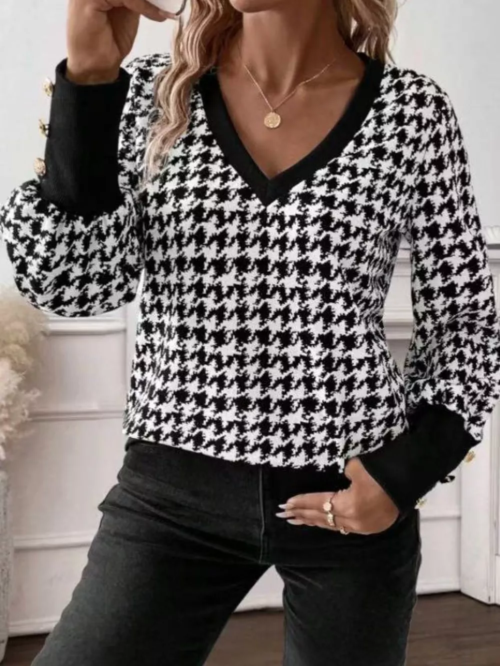 Printed V-Neck Long Sleeve T-Shirt with Button Cuffs, image 5