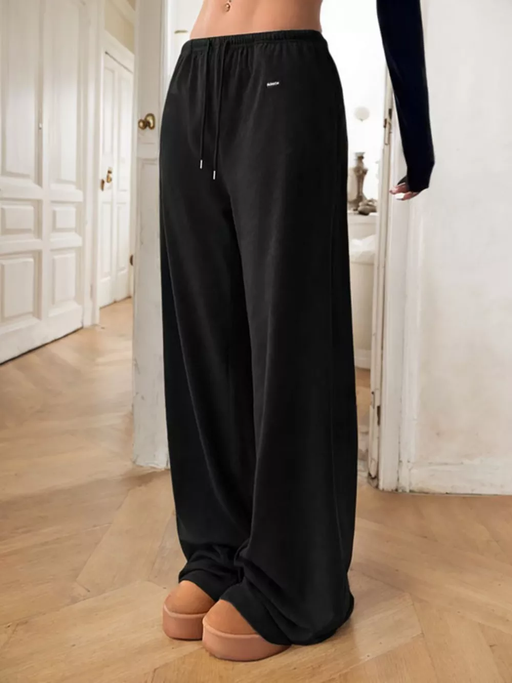 Relaxed Fit Drawstring Pants, image 4