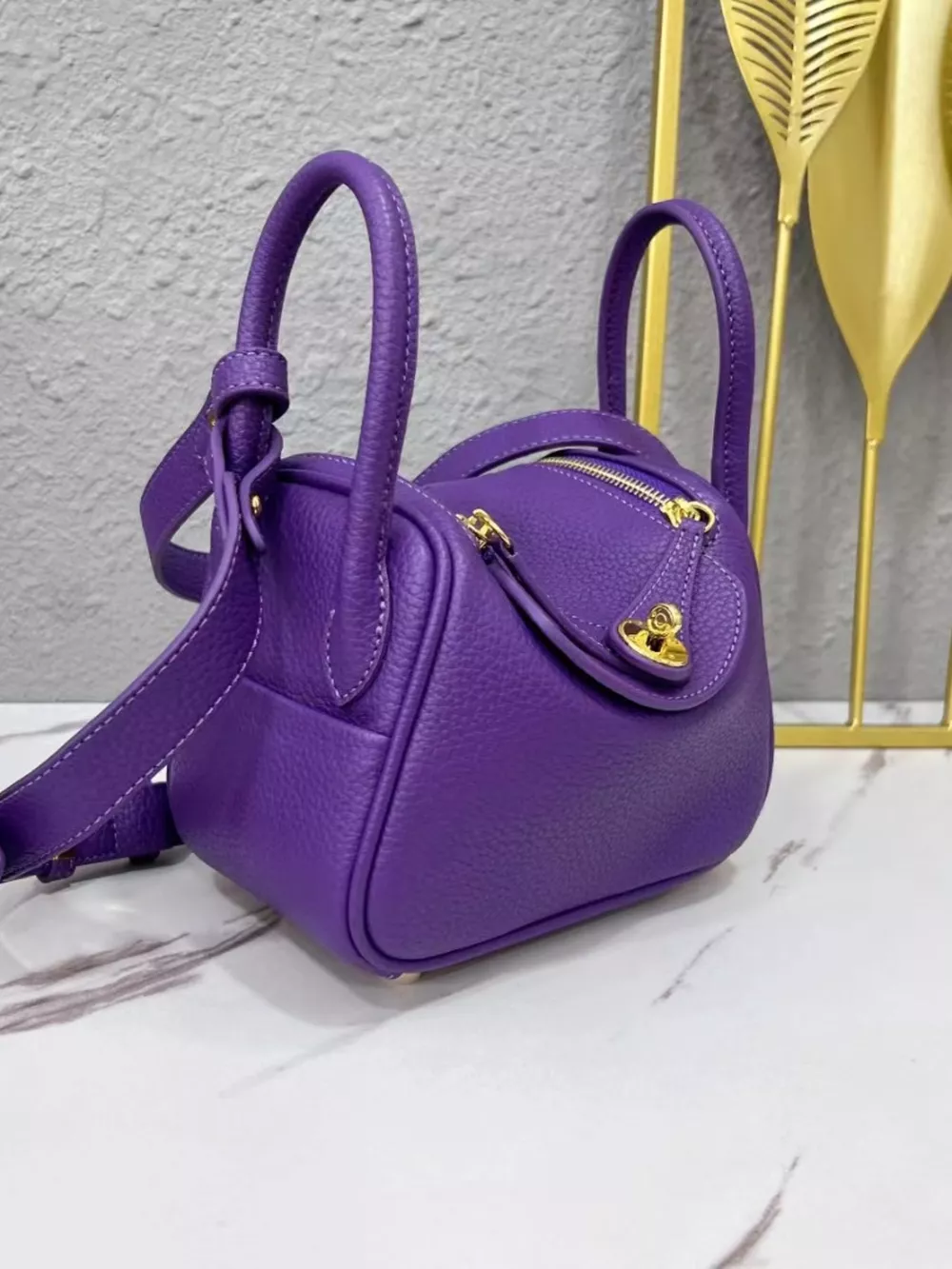 Gold-Tone Hardware Leather Crossbody Bag, image 18
