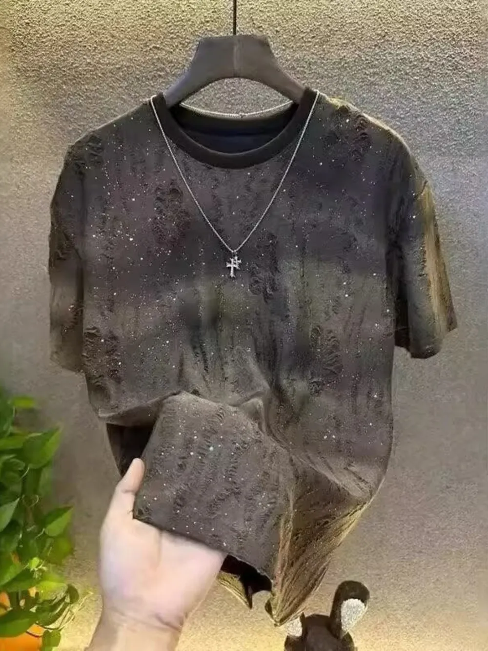 Men's Distressed Short Sleeve T-Shirt, image 2