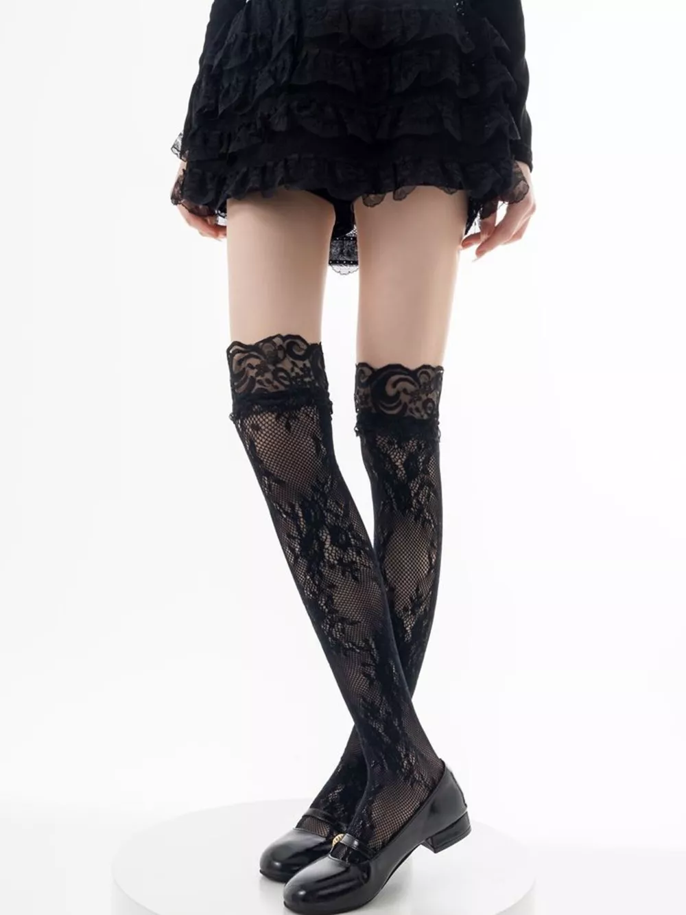 Lace Thigh-High Stockings, image 4