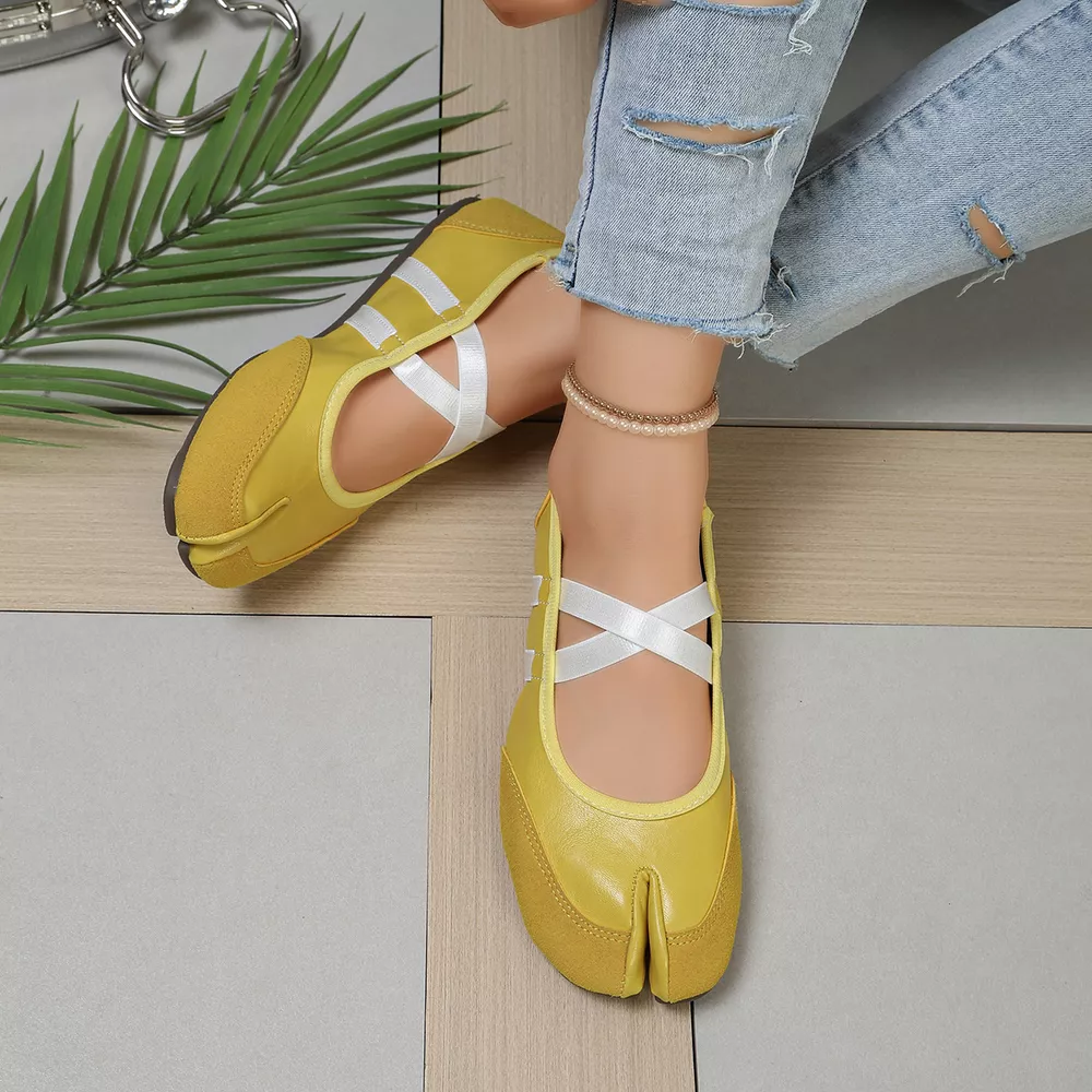 Split-Toe Tabi Ballet Sandals with Crisscross Straps, image 3