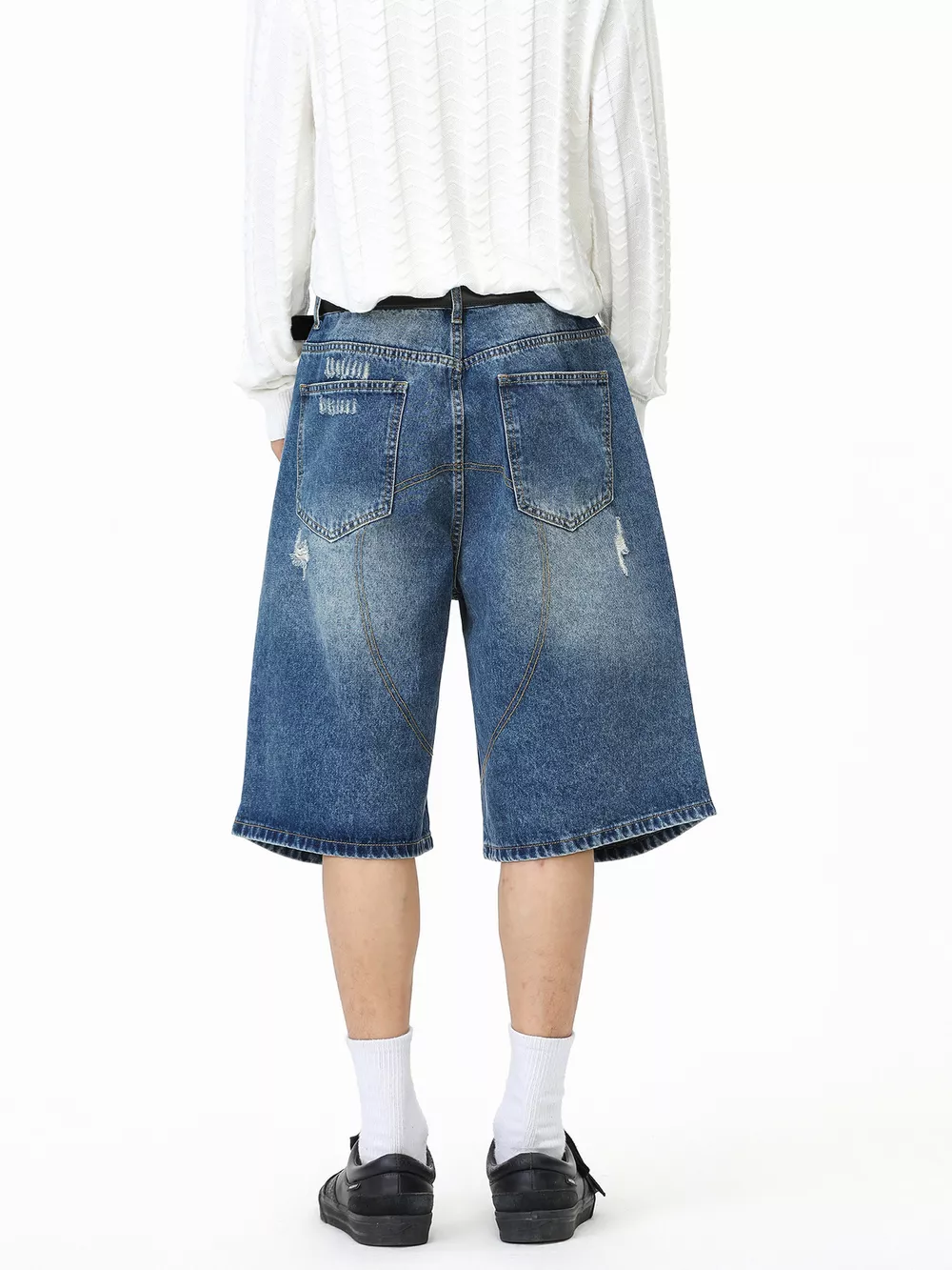 Men's Distressed Loose-Fit Denim Shorts, image 3
