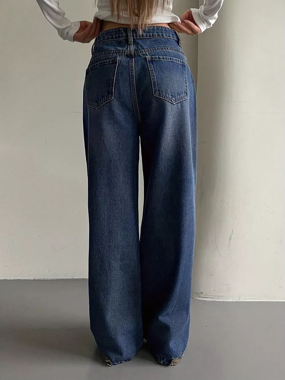 Wide Leg Vintage Wash Jeans