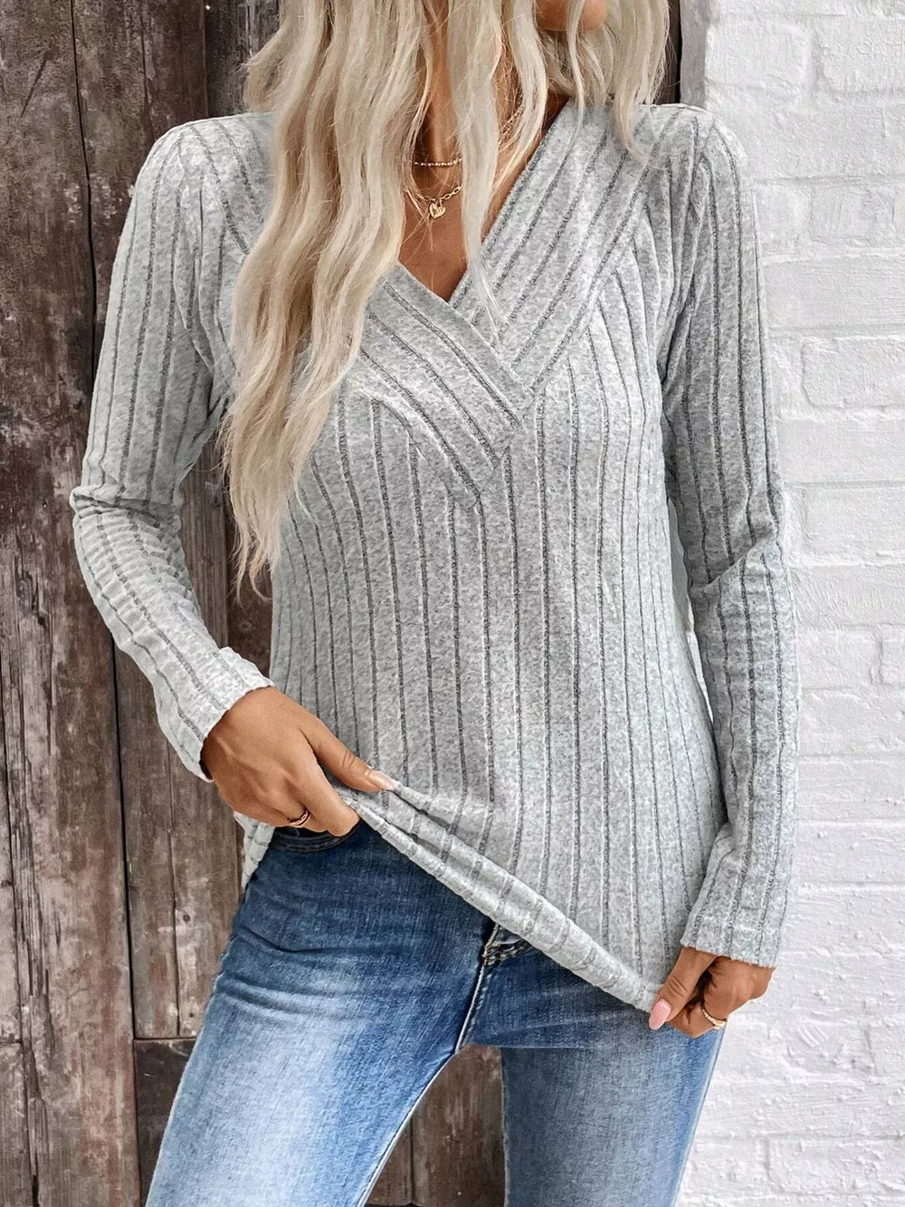 Ribbed V-Neck Long Sleeve T-Shirt, image 2