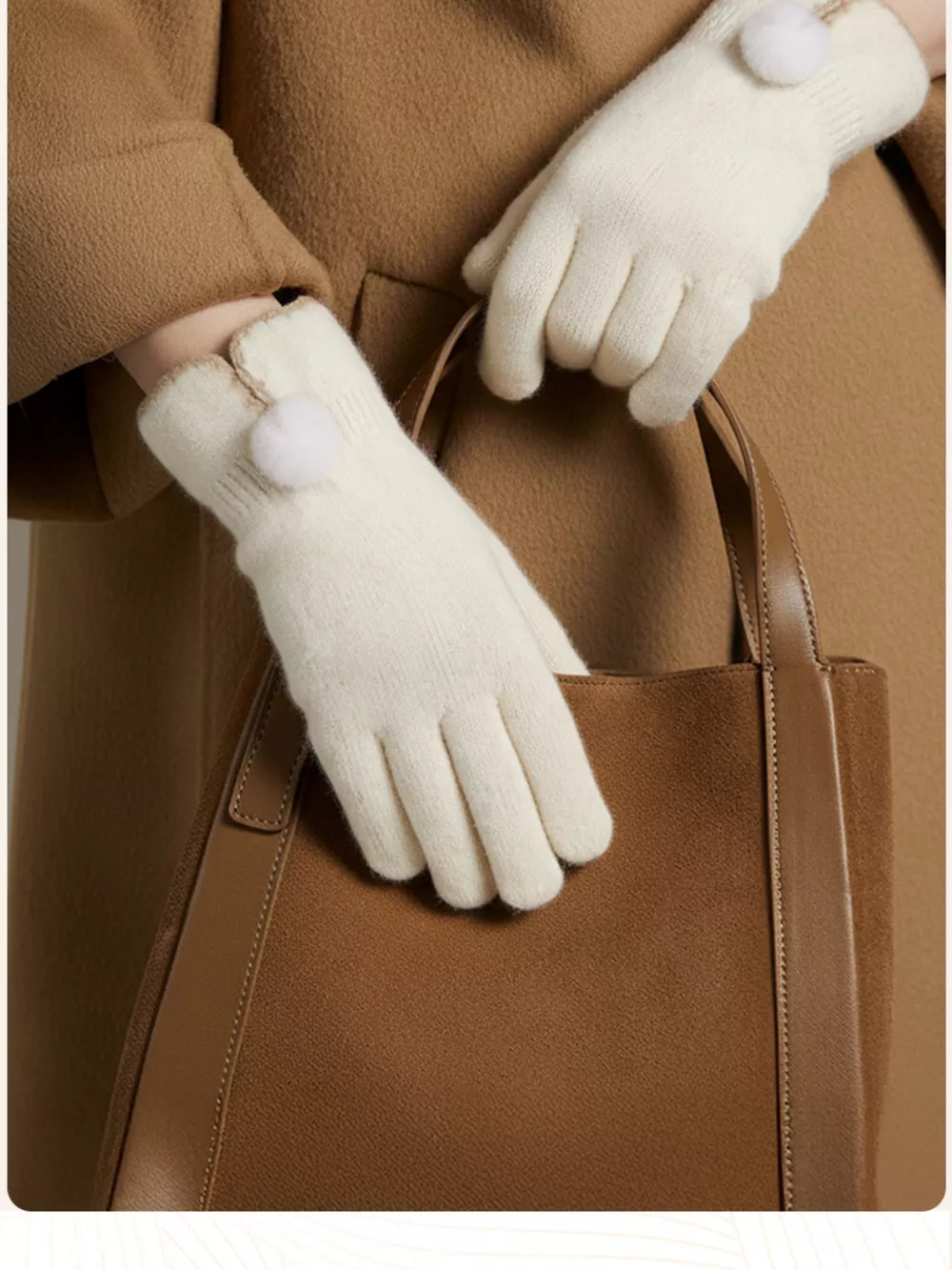 Pom-Pom Detail Gloves