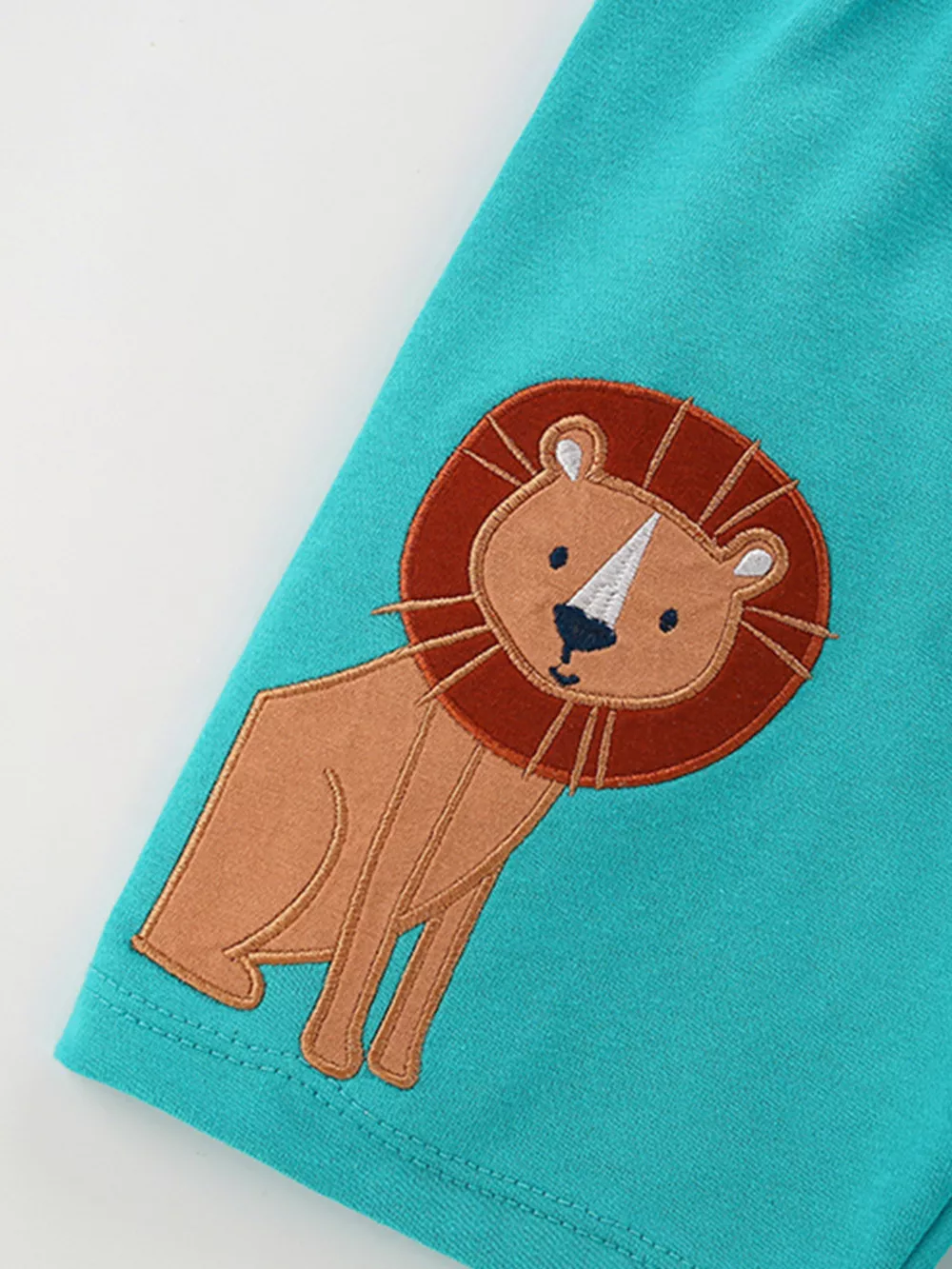 Children's Cartoon Rocket Graphic Tee and Lion Applique Shorts Set, image 4