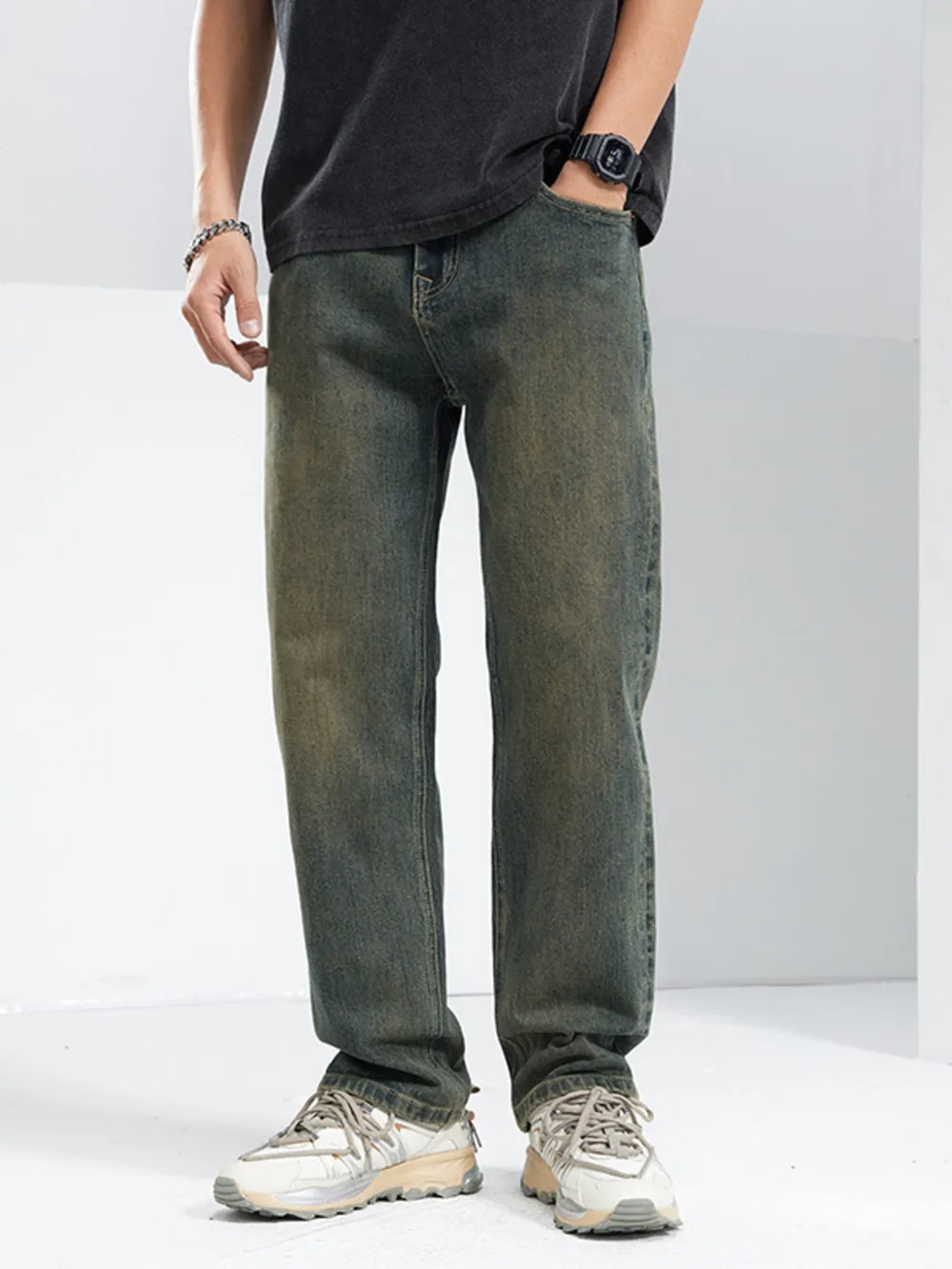 Men's Relaxed Fit Jeans, image 2