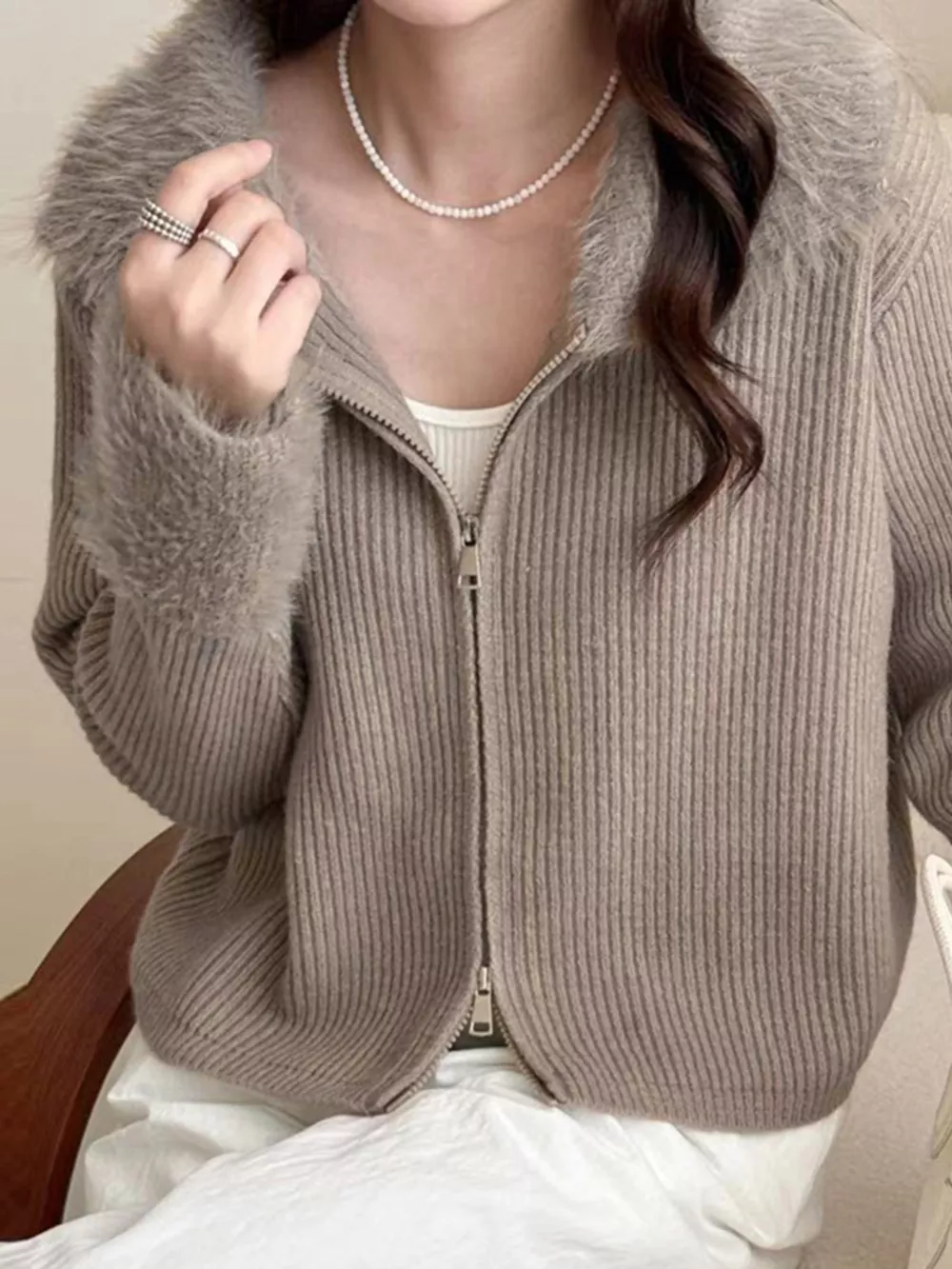 Fluffy Trim Zip-Up Cardigan, image 9
