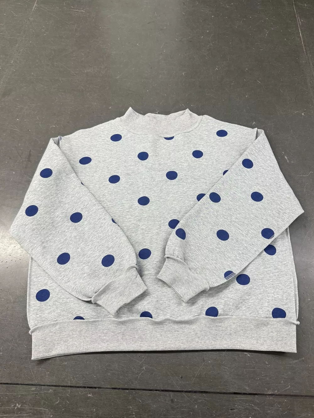 Oversized Polka Dot Crewneck Sweatshirt, image 10