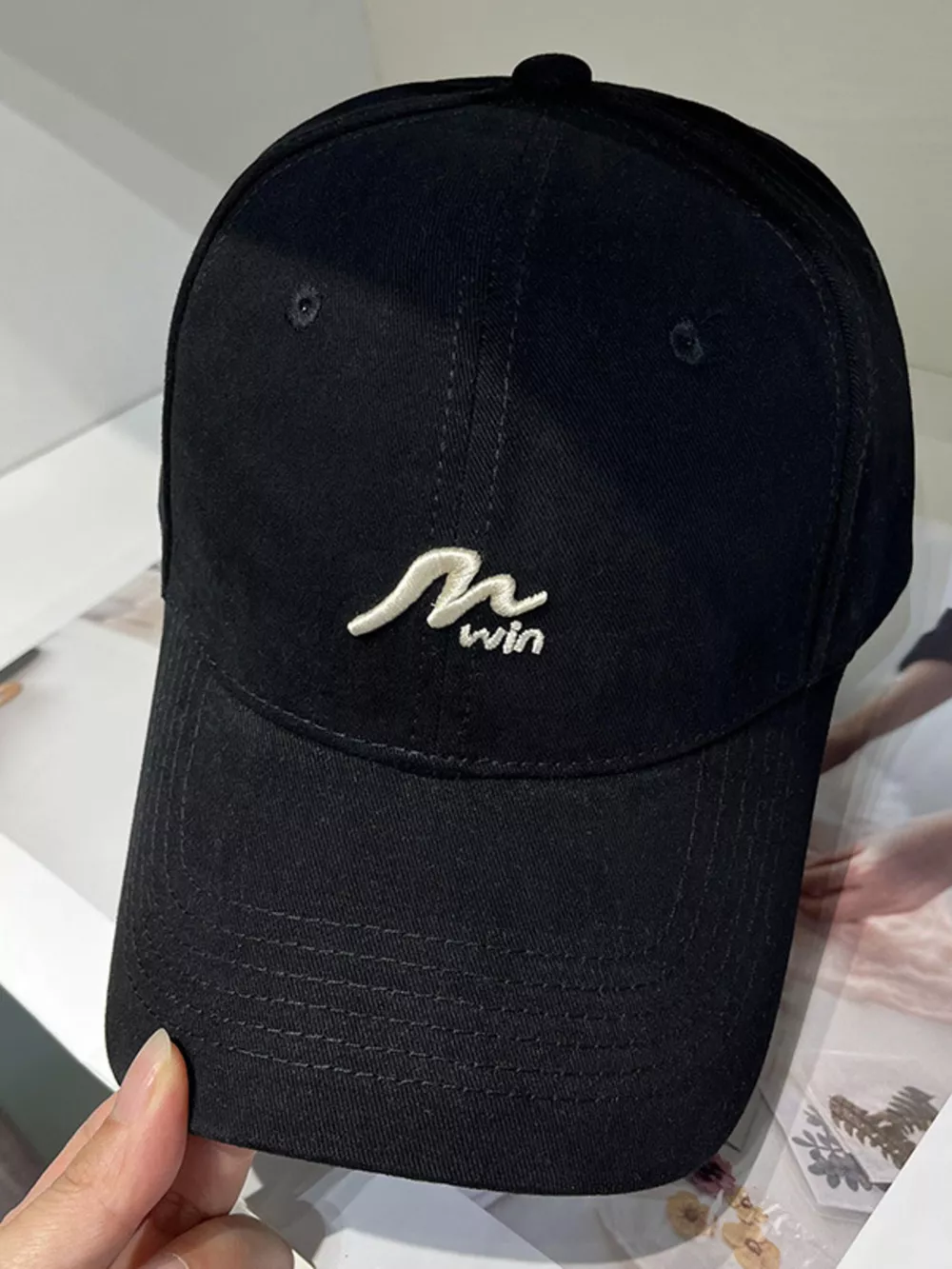 Embroidered Causal Baseball Cap