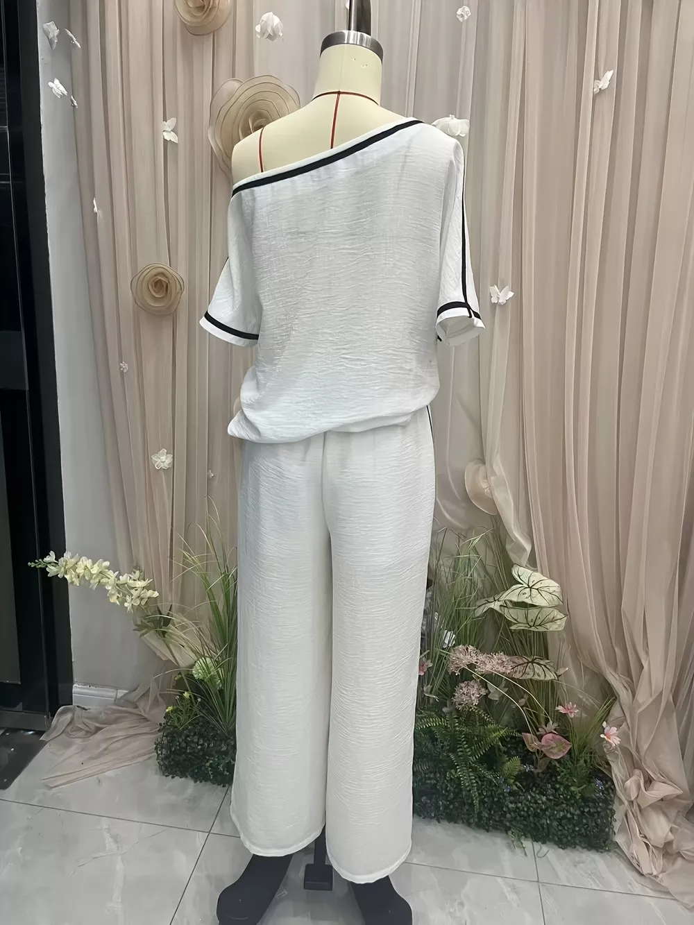 Contrast Trim Round Neck Top and Pants Set, image 5