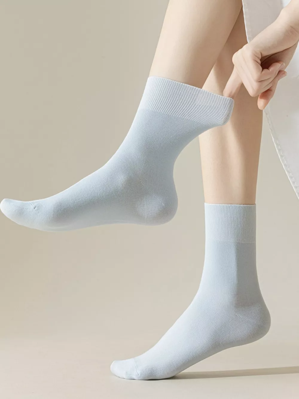 Lightweight Solid Color Socks, image 2
