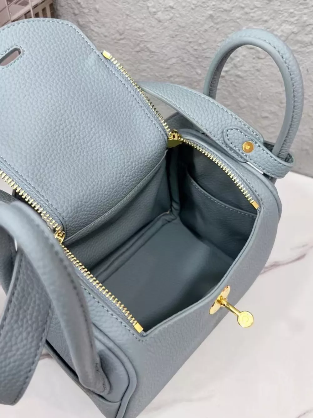Gold-Tone Hardware Leather Crossbody Bag, image 14