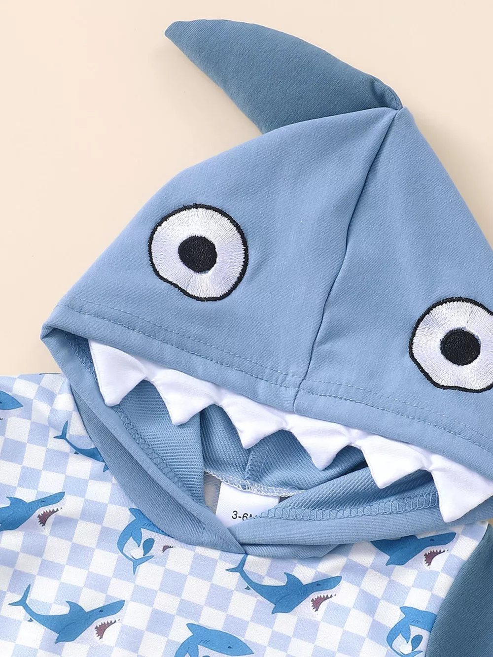 Children‘s Shark Hoodie & Shorts Set, image 2
