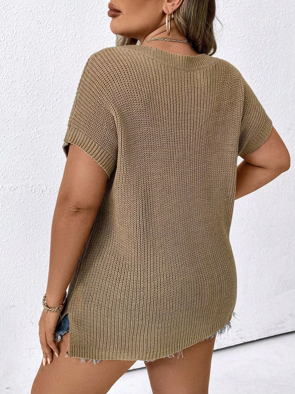 Plus Size V-Neck Short Sleeve Knit Top with Chest Pocket, image 5