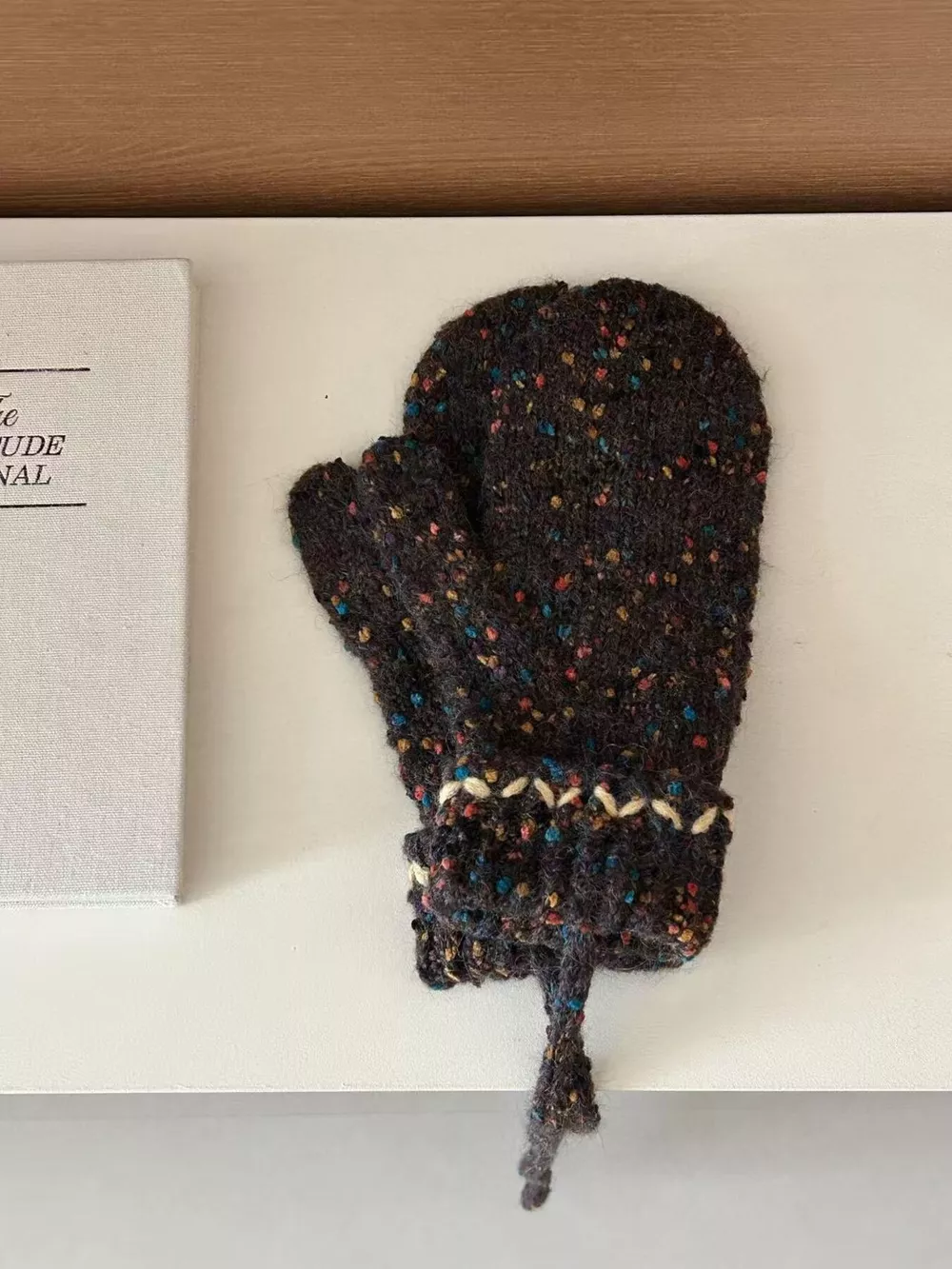 Textured Warm Mittens