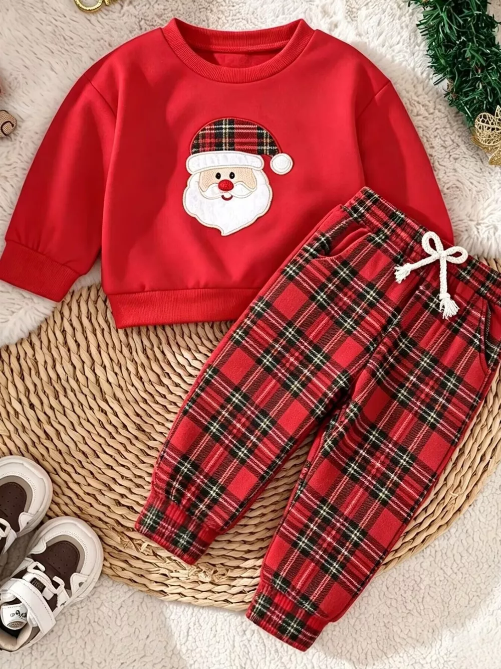 Children's Christmas Santa Claus Graphic Sweatshirt and Plaid Pants Set, image 2