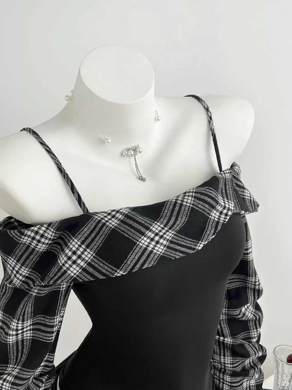 Plaid Long Sleeve Slim Fit T-Shirt, image 2