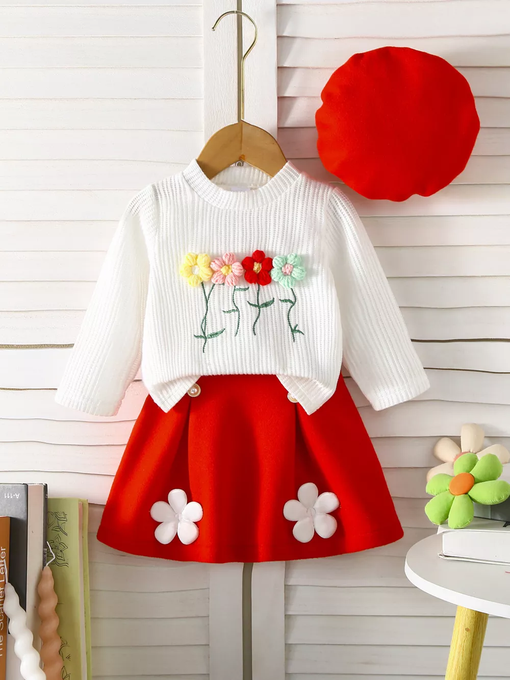 Children's Floral Applique Ribbed Knit Top & Pleated Skirt Set with Hat, image 2