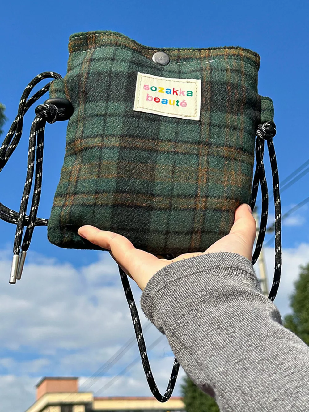 Plaid Pattern Drawstring Crossbody Bag, image 3