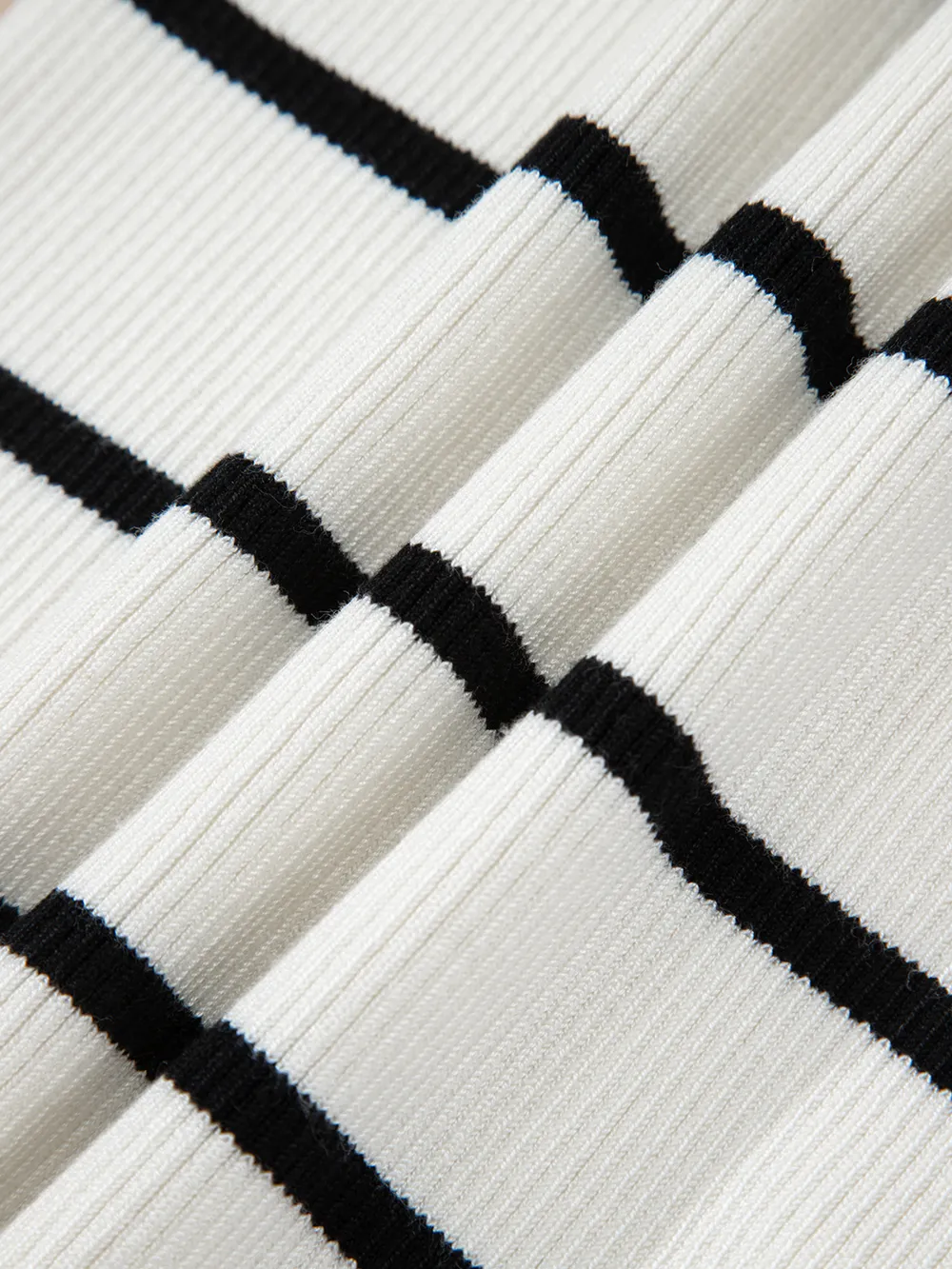 Stripe Scalloped Edge Crew Neck Knit Tank Top, image 14