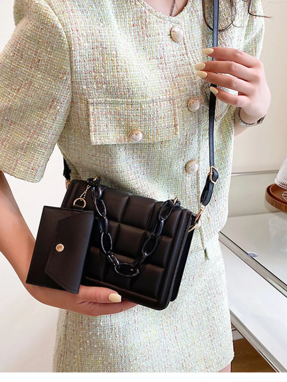 Quilted Chain Strap Crossbody Bag, image 11
