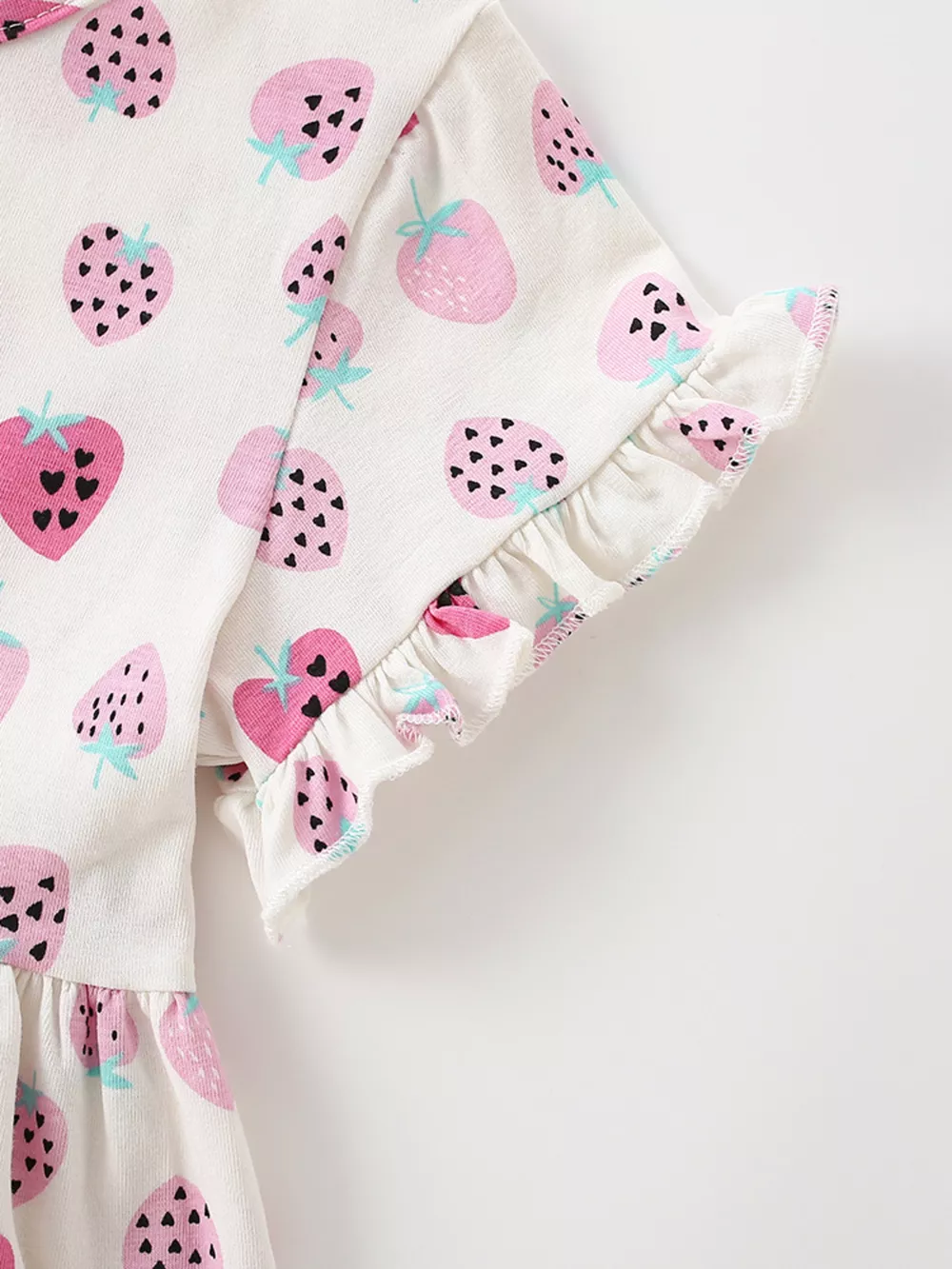 Children's Strawberry Print Ruffle Sleeve Casual Dress, image 4