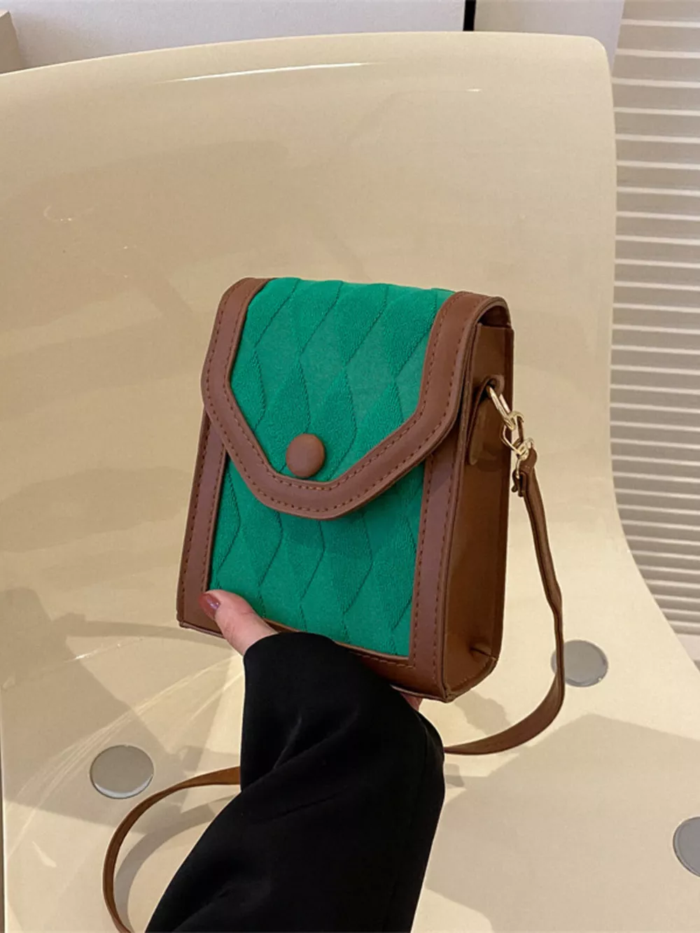 Adjustable Strap Flap Crossbody Bag, image 8
