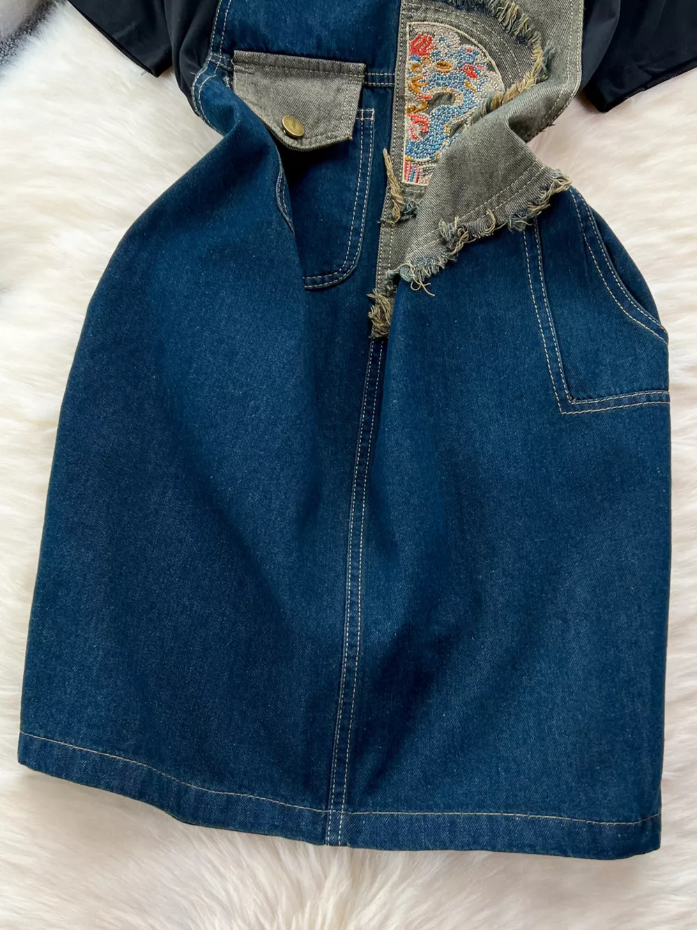 Short Sleeve T-Shirt and Denim Overall Dress Set, image 9