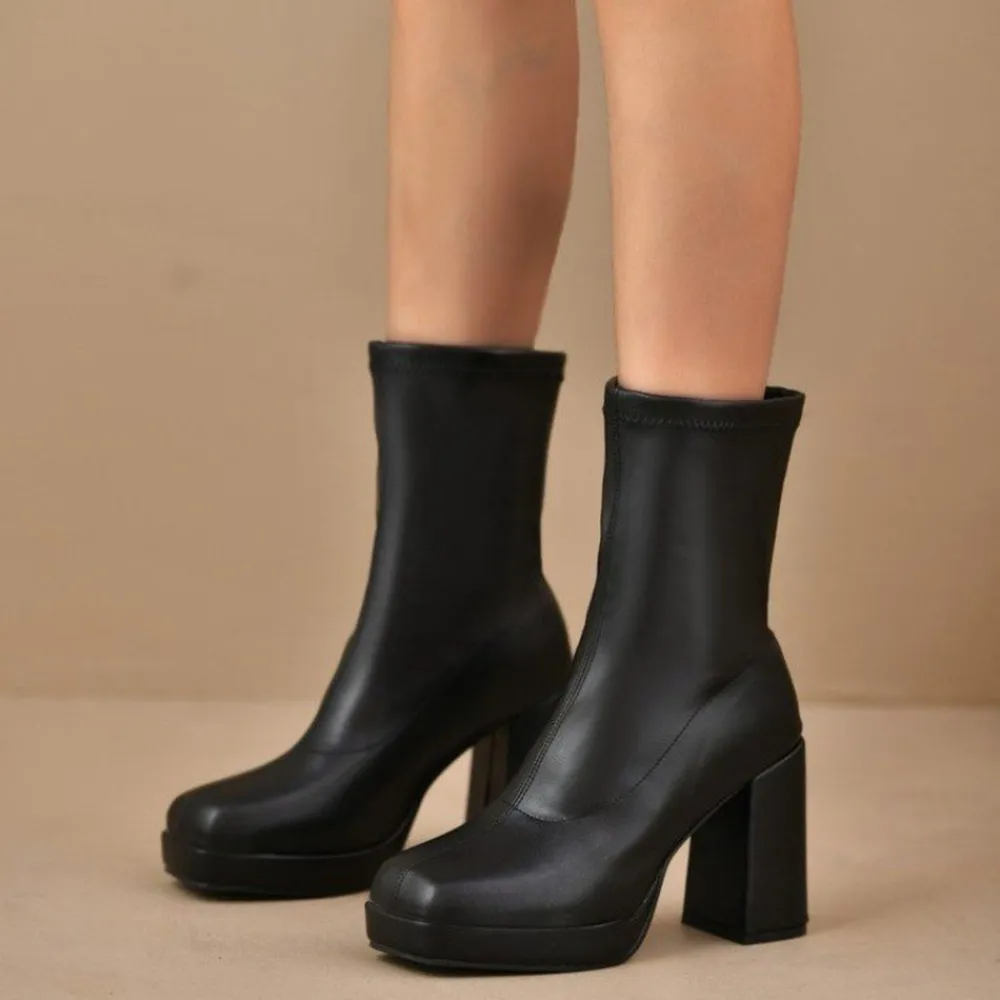 Round Toe Block Heels Boots, image 2