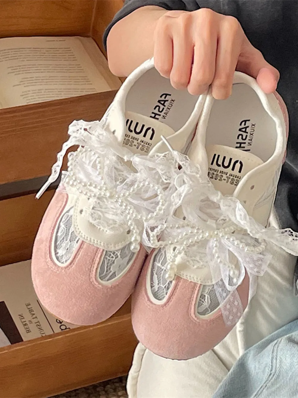 Vintage Lace Ribbon Sneakers, image 7