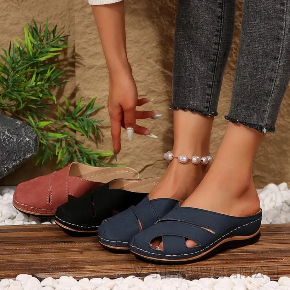 Round Toe Wedge Sandals, image 2