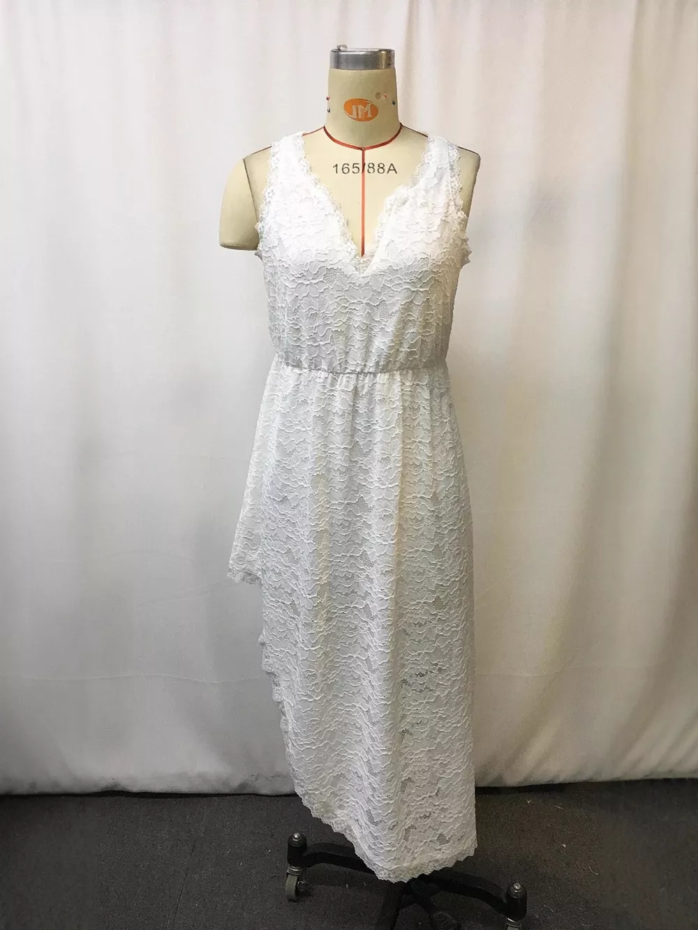Full Size Asymmetrical Hem Sleeveless Lace Dress Plus Size, image 3
