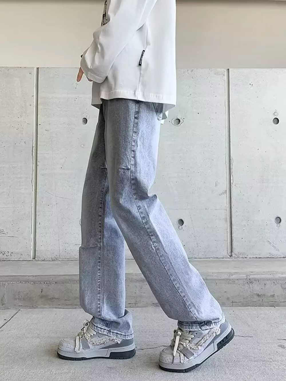 Men's Plus Size Vintage Wash Wide Leg Jeans, image 2