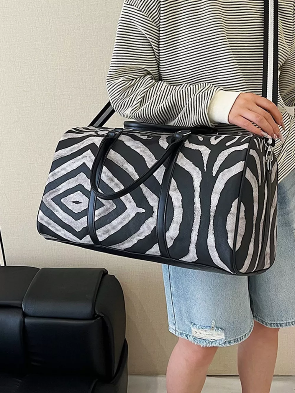 Zebra Print Duffle Bag, image 2