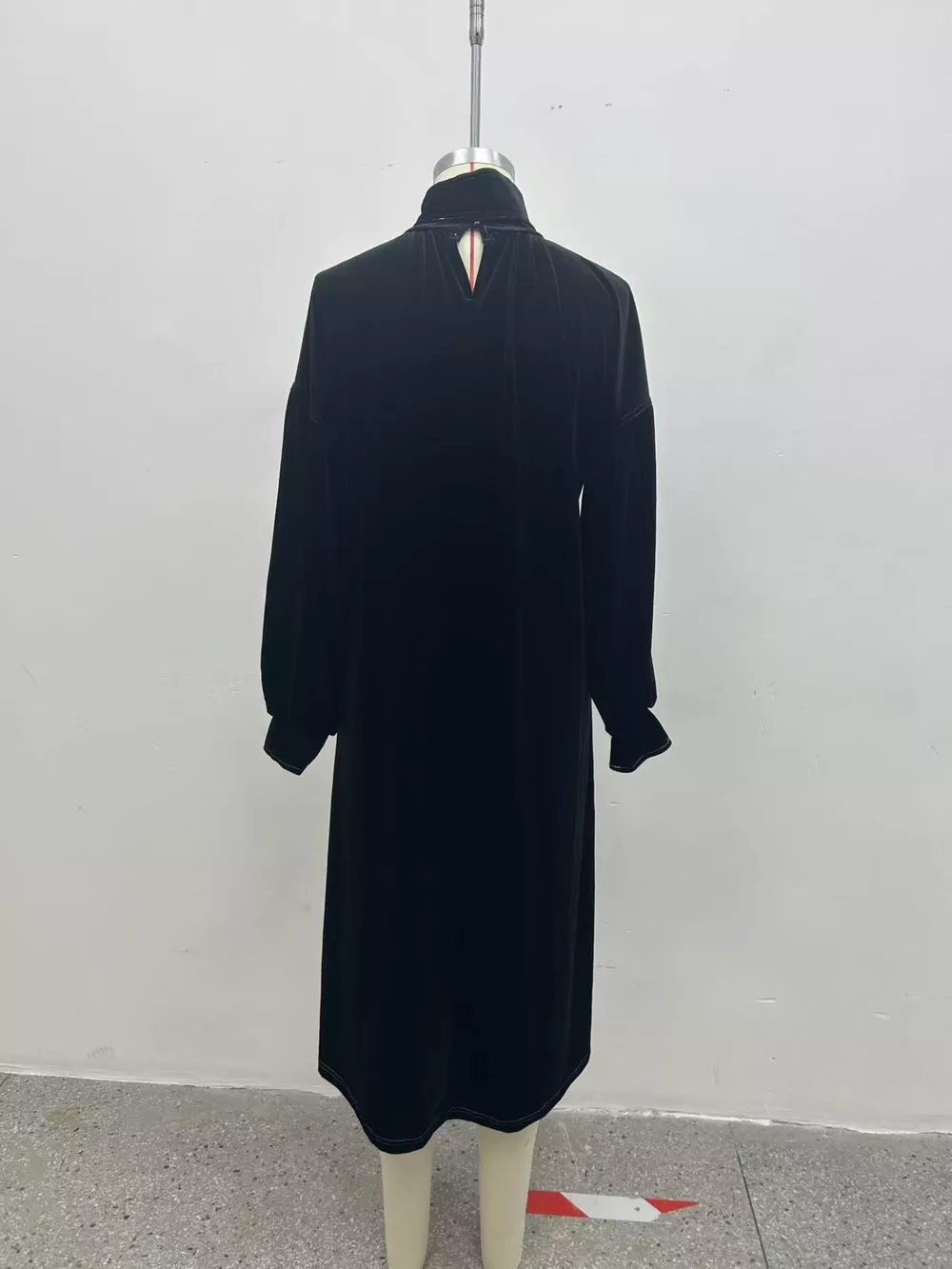 Full Size Velvet Tie-Neck Lantern Sleeve Midi Dress Plus Size, image 9