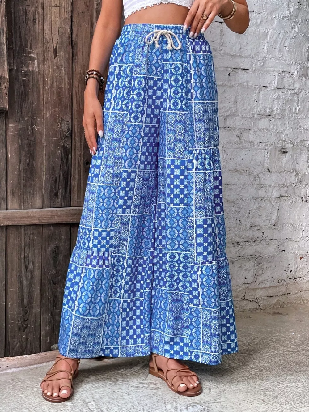 High-Waisted Wide-Leg Pants, image 3