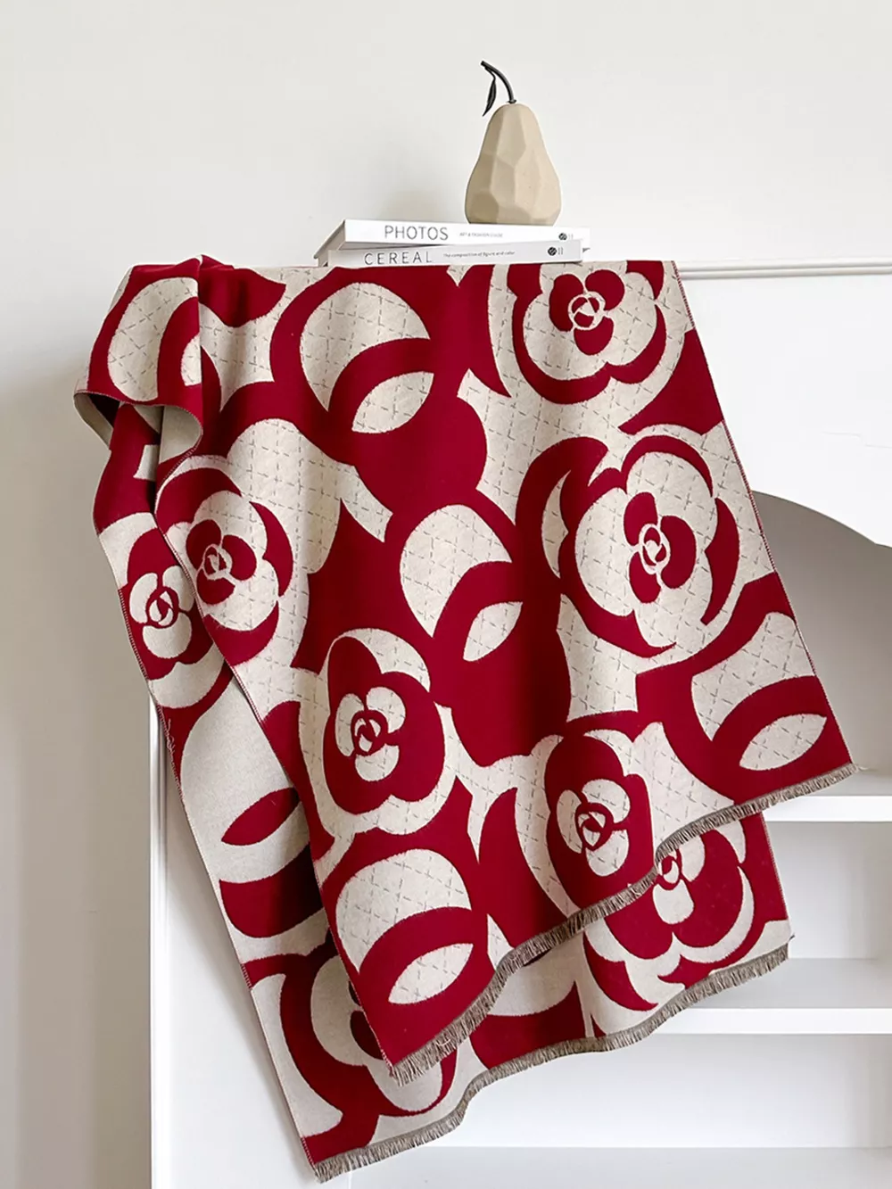 Floral Patterned Warm Scarf, image 3