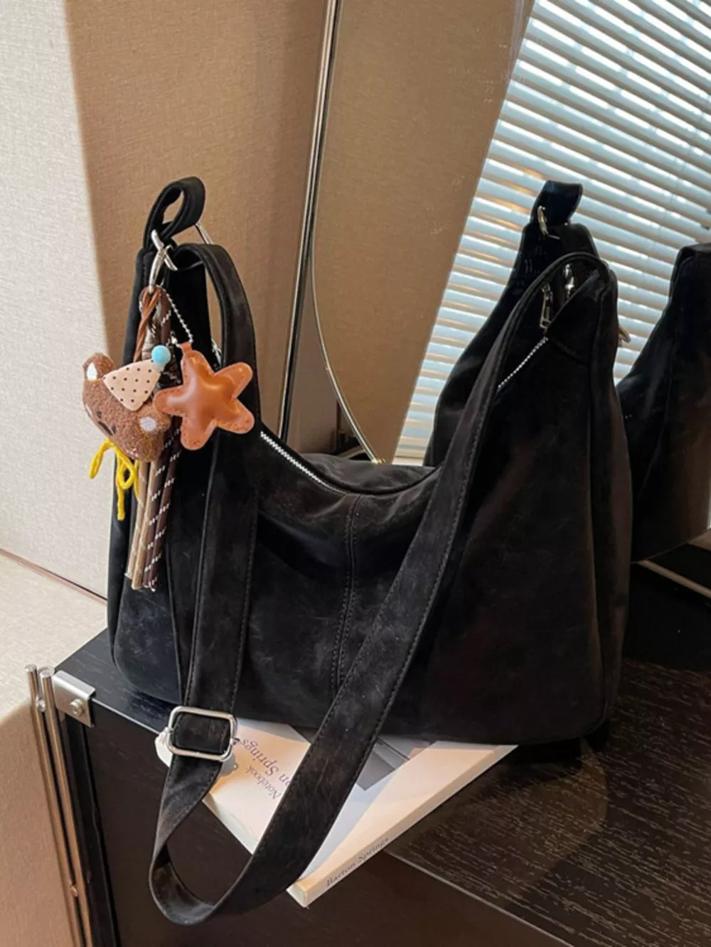 Adjustable Strap Shoulder Bag, image 2